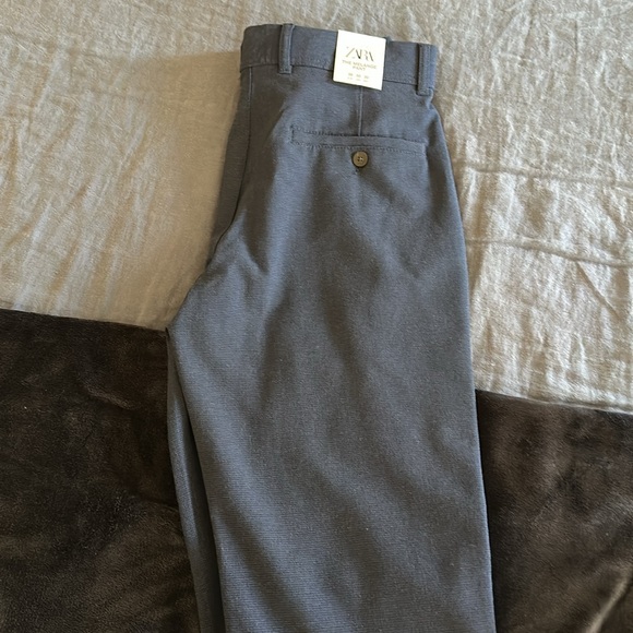 Zara pants - Picture 3 of 4